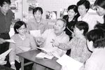登山就要奔山尖